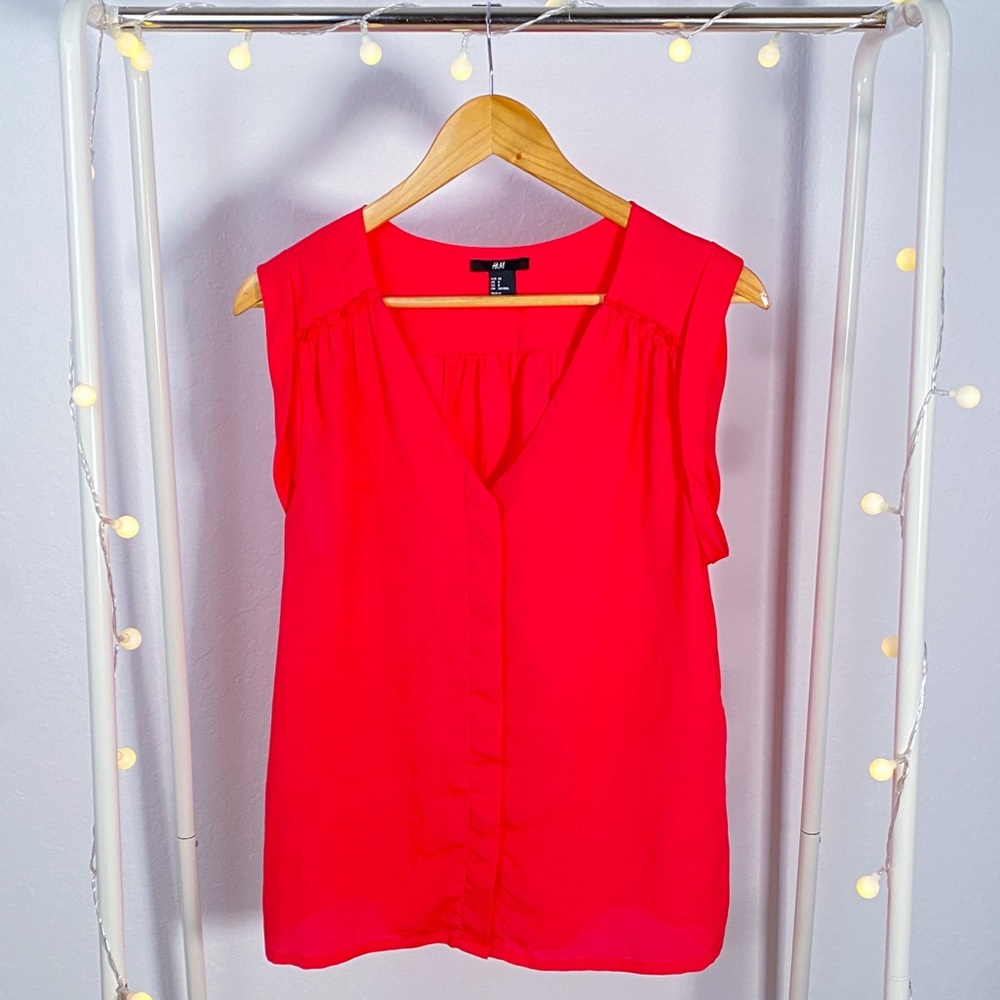 H&M Red Botton Sheer Blouse Top Sleeve Off Size 8
